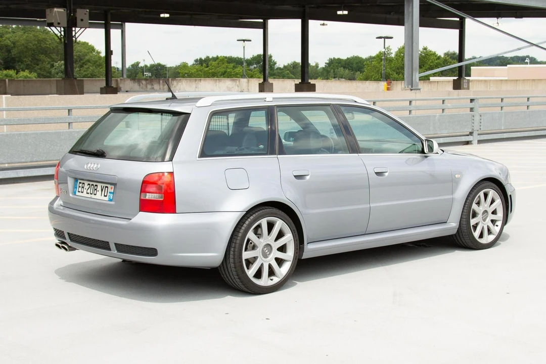 2000 Audi B5 RS4 Avant - Image 4 of 31