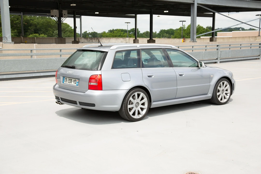 2000 Audi B5 RS4 Avant - Image 16 of 31
