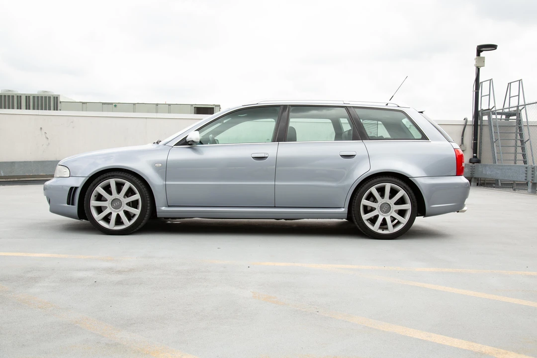 2000 Audi B5 RS4 Avant - Image 11 of 31