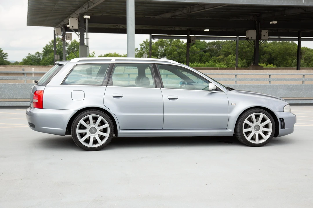 2000 Audi B5 RS4 Avant - Image 17 of 31