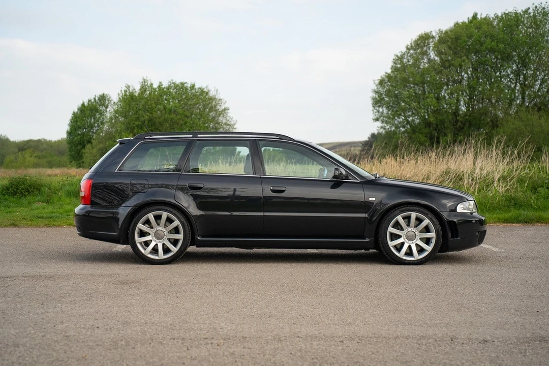 2000 Audi B5 RS4 Avant - Image 9 of 30