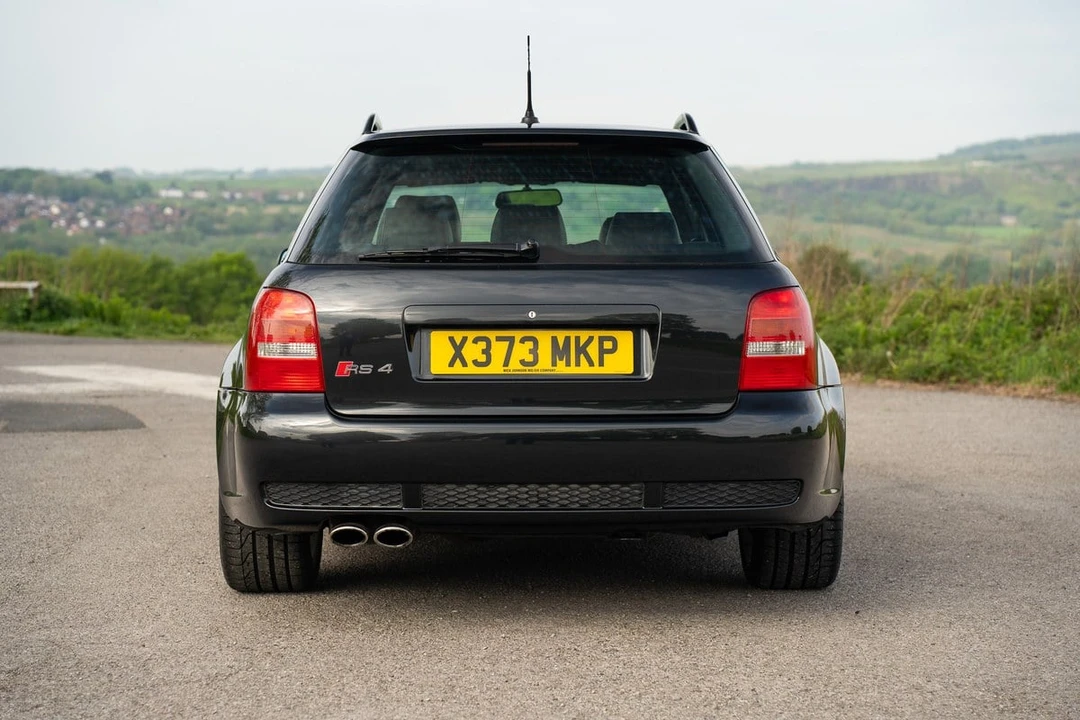 2000 Audi B5 RS4 Avant - Image 7 of 30