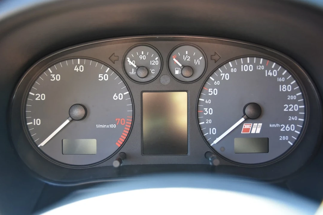 2000 Audi 8L S3 - Image 18 of 30