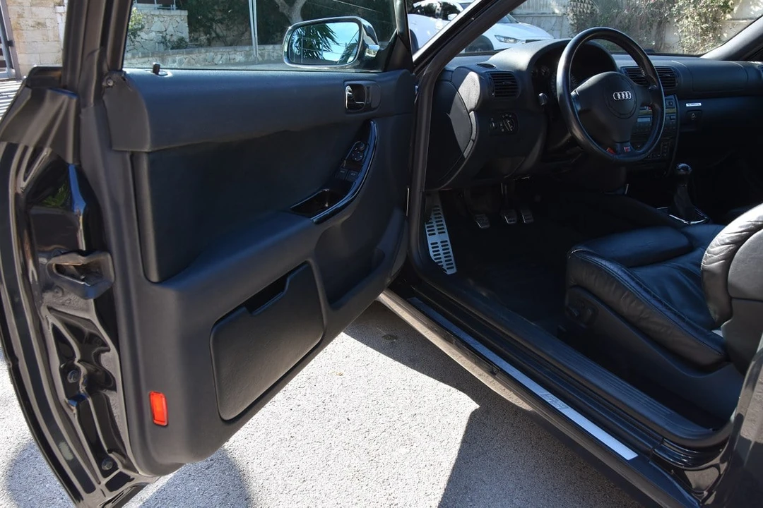 2000 Audi 8L S3 - Image 25 of 30
