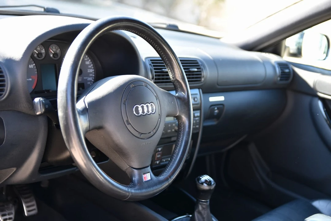 2000 Audi 8L S3 - Image 16 of 30
