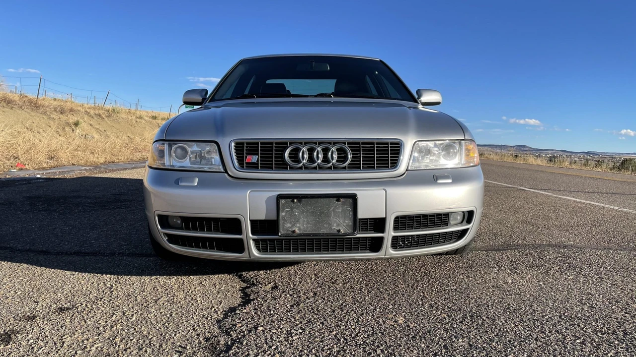 2000 Audi B5 S4 - Image 2 of 31