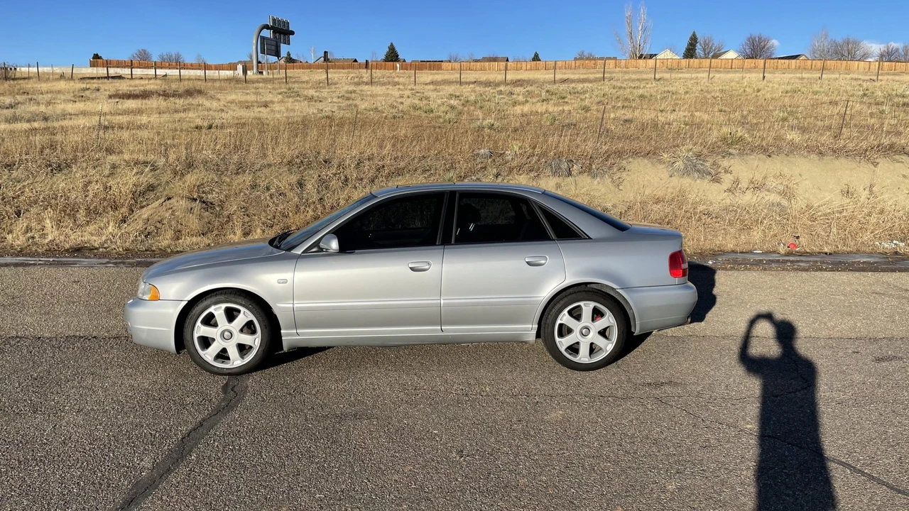 2000 Audi B5 S4 - Image 9 of 31