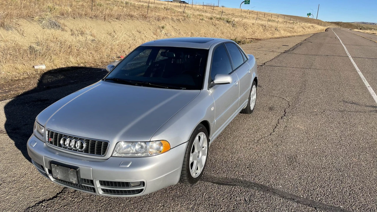 2000 Audi B5 S4 - Image 5 of 31