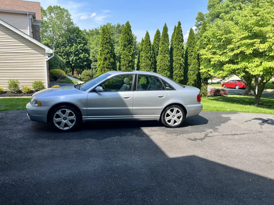 2000 Audi B5 S4 - Image 2 of 31