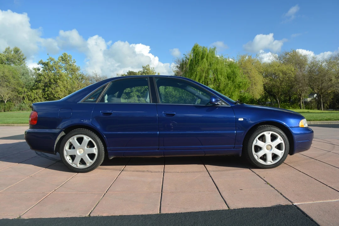 2000 Audi B5 S4 - Image 8 of 31