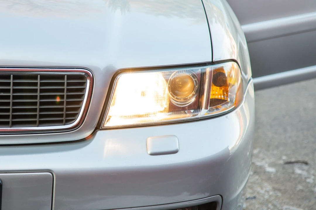 2000 Audi B5 S4 - Image 10 of 31