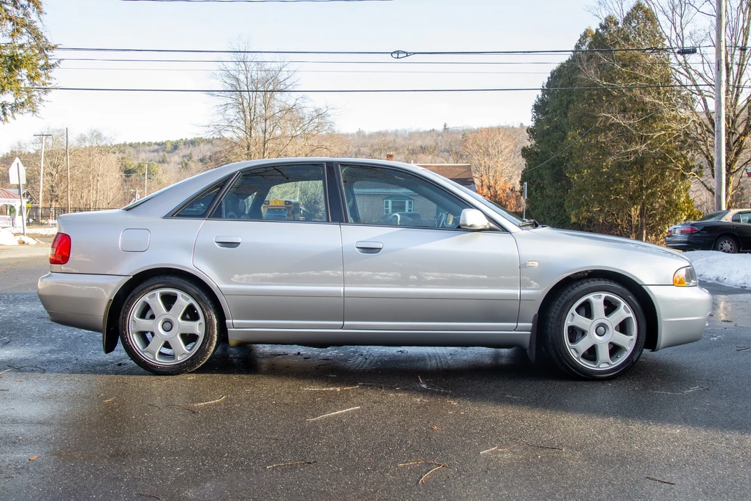 2000 Audi B5 S4 - Image 4 of 31