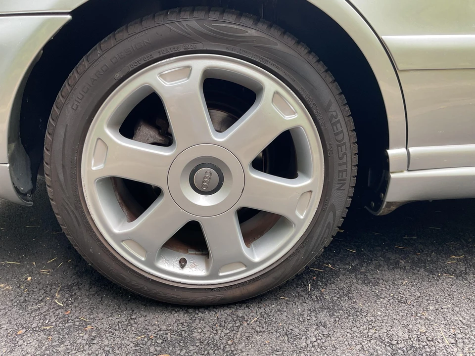 2000 Audi B5 S4 - Image 28 of 31