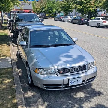 2000 Audi S4