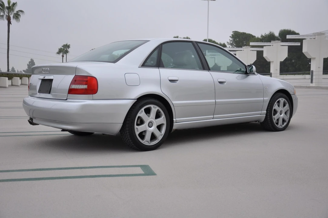2000 Audi B5 S4 - Image 9 of 31