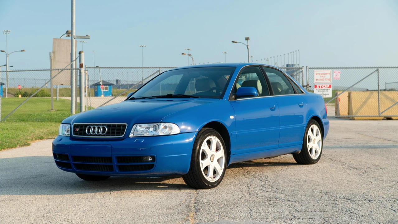 2000 Audi B5 S4 - Image 8 of 31