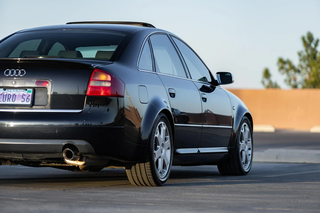 2000 Audi C5 S6 - Image 16 of 31