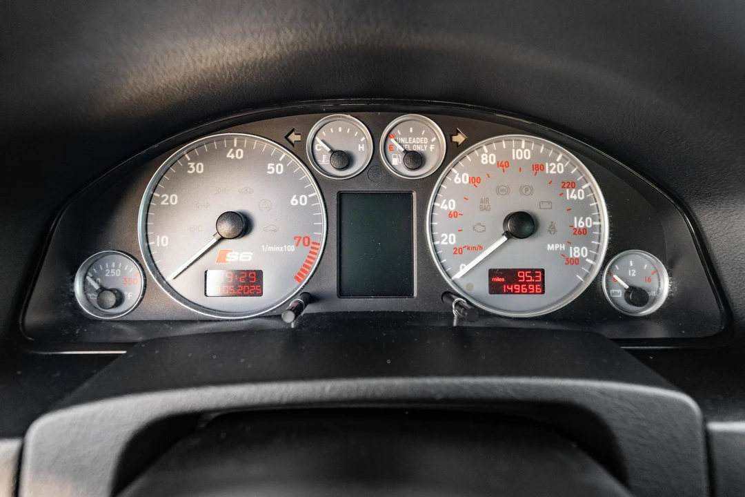 2000 Audi C5 S6 - Image 29 of 31