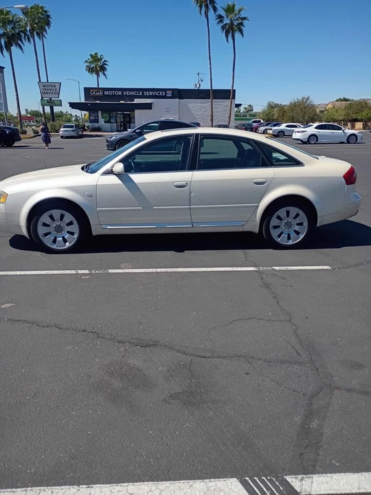 2000 Audi Allroad - Image 2 of 11