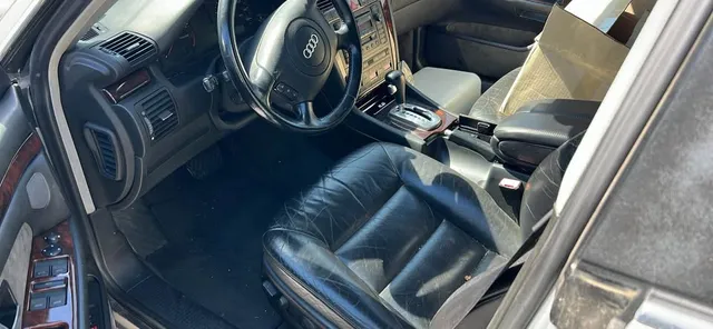 2000 Audi D2 A8 - Image 4 of 4