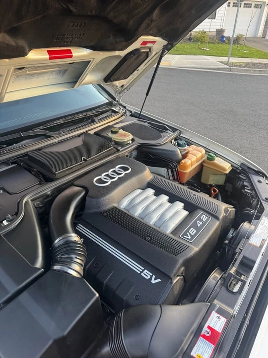 2000 Audi D2 A8 - Image 12 of 13