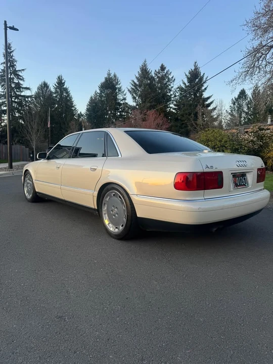 2000 Audi D2 A8 - Image 4 of 13