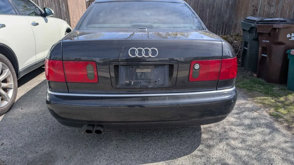 2000 Audi D2 A8 - Image 3 of 10