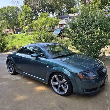 2000 Audi TT Quattro