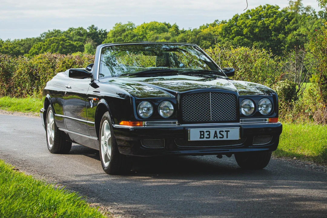 2000 Bentley Azure 1st Gen - Image 2 of 31
