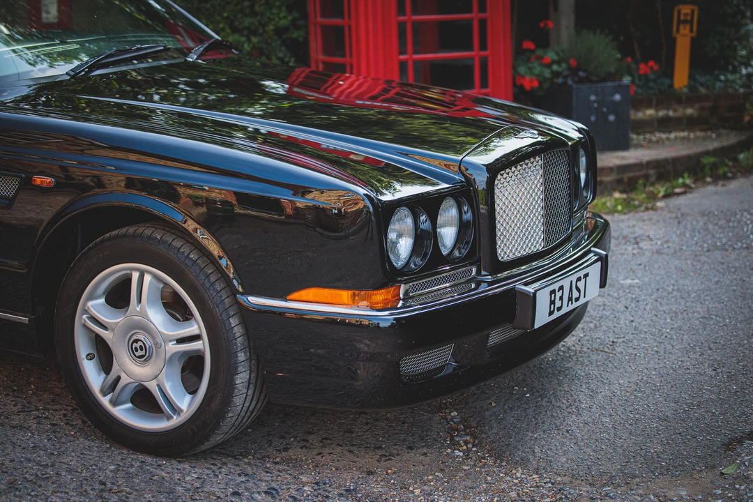2000 Bentley Azure 1st Gen - Image 13 of 31