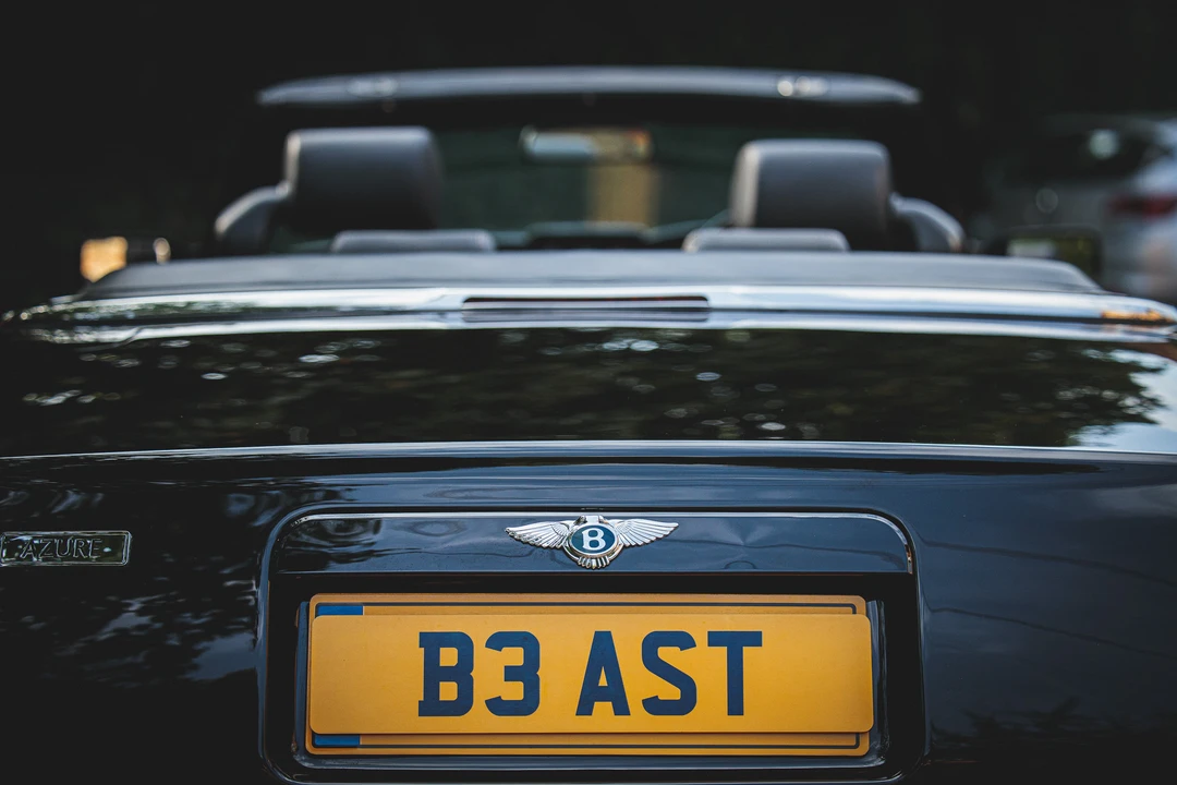 2000 Bentley Azure 1st Gen - Image 21 of 31