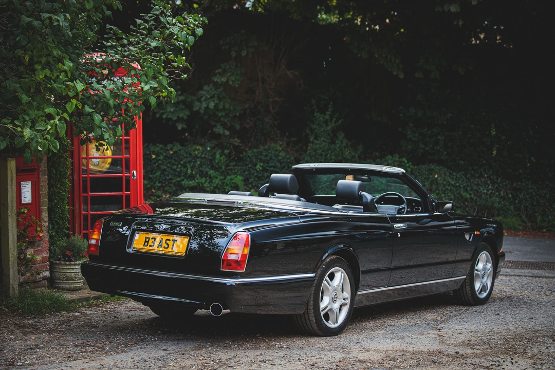 2000 Bentley Azure 1st Gen - Image 9 of 31