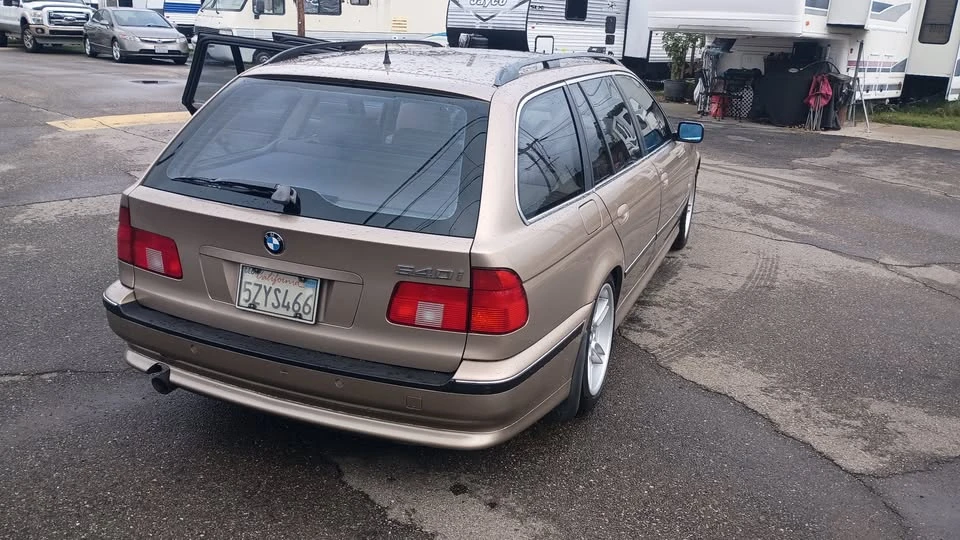 2000 BMW E39 540i - Image 4 of 12