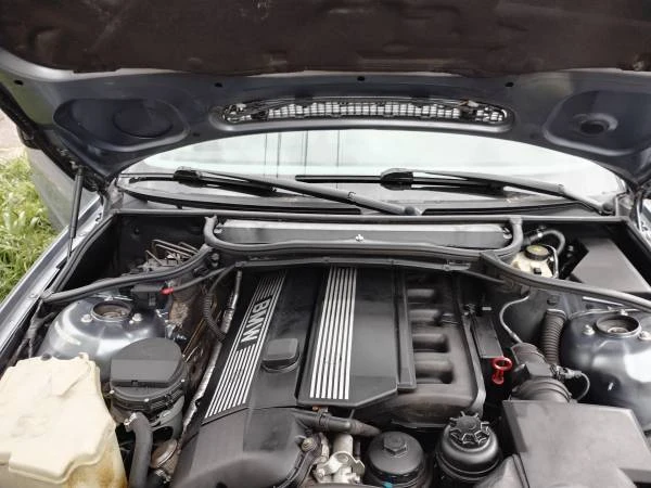 2000 BMW E46 330i & 330Ci - Image 10 of 10