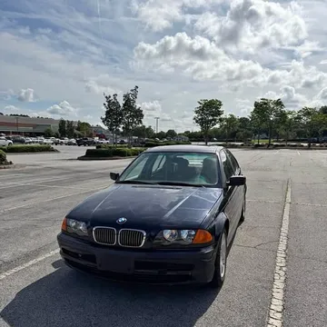 2000 BMW 3 Series 323i Sedan 4D