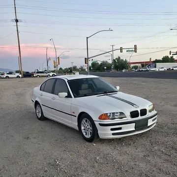 2000 BMW 3 Series 323i Sedan