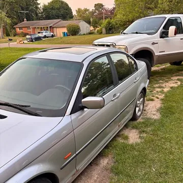 2000 BMW 3 Series 323i Sedan