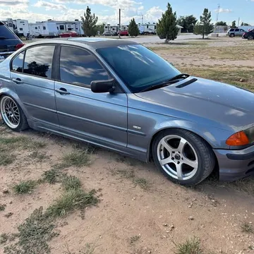 2000 BMW 3 Series 323i Sedan
