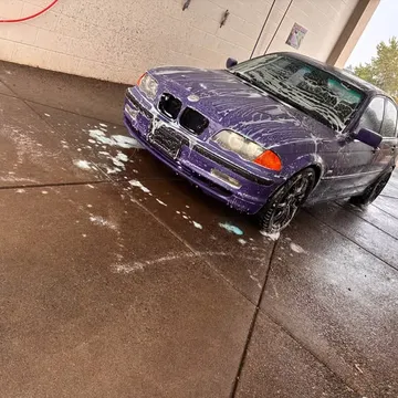 2000 BMW 3 Series 323i Sedan 4D