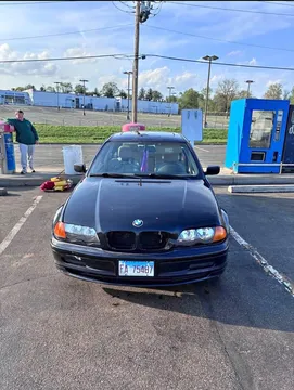 2000 BMW 3 Series 323i Sedan 4D