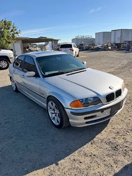 2000 BMW 3 Series 323i Sedan