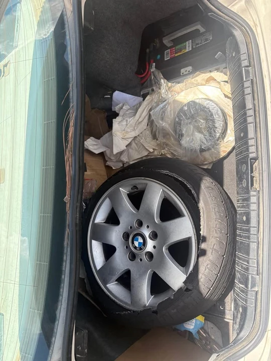 2000 BMW E46 3 Series - Image 9 of 16