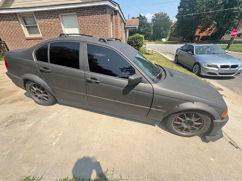 2000 BMW 3 Series 323i Sedan