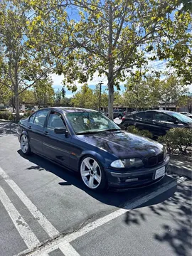 2000 BMW 3 Series 323i Sedan 4D