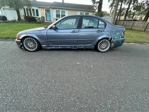 2000 BMW 3 Series 323i Sedan 4D