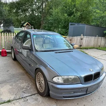 2000 BMW 3 Series 325i