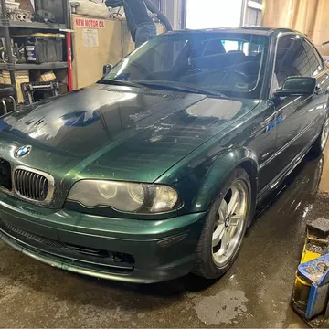 2000 BMW 328i Coupe