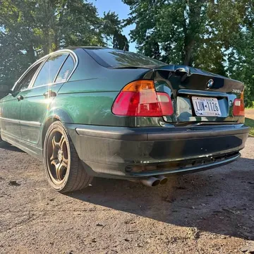 2000 BMW 3 Series 328i Sedan