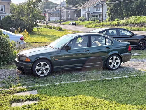 2000 BMW 3 Series 328i Sedan 4D