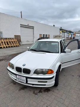 2000 BMW 328i Sedan